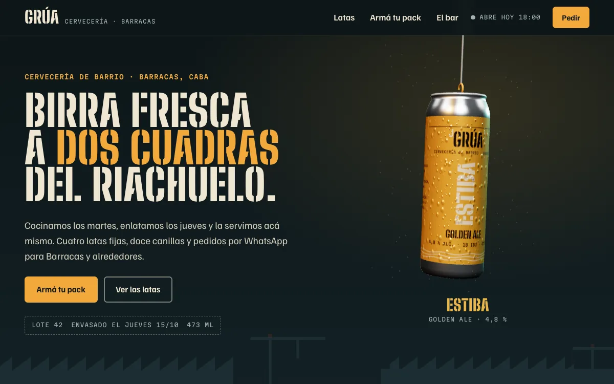Portada de Cervecería Grúa: una lata dorada en 3D colgada del cable de una grúa, junto al título Birra fresca a dos cuadras del Riachuelo